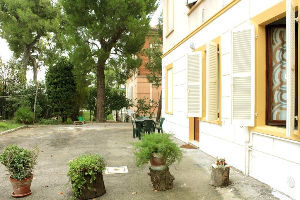 Pino Marittimo Bed and Breakfast Civitanova Marche Εξωτερικό φωτογραφία